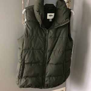 NWT Old Navy Army Green Vest LARGE